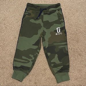 babyGAP Camo Logo Toddler Joggers - Sz. 2T